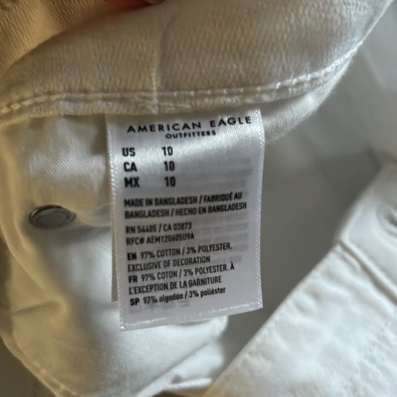American Eagle white denim shorts - Picture 3 of 3